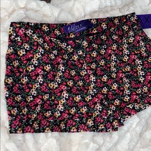 Miley Cyrus floral shorts NWT